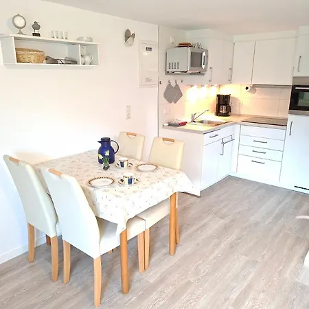 Apartment Loose