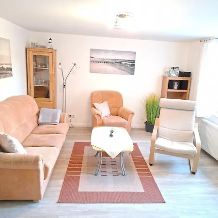 Loose Apartment *