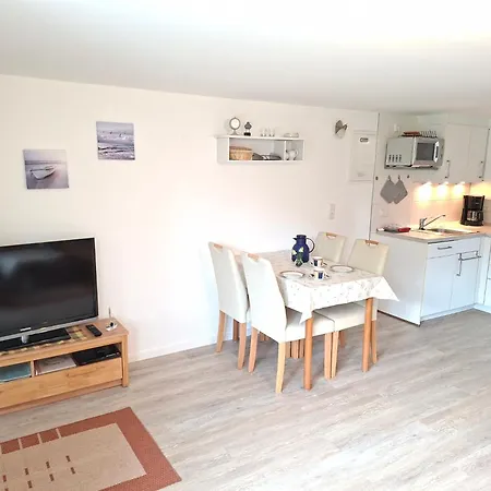 Apartment Loose *